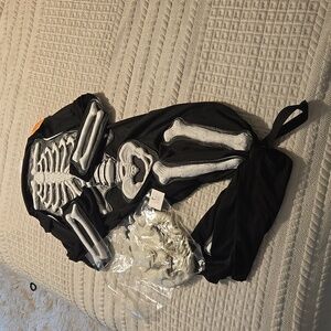 NWT Child's Small Skeleton Bones Halloween Costume